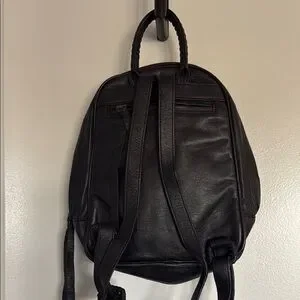 Cleobella Clarence Black and beige Striped leather Backpack - NWOT. Shop Santa Monica Weekender | Cleobella main image 4